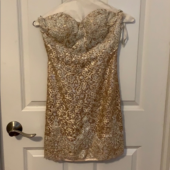 Prom/Formal - Picture 2 of 4